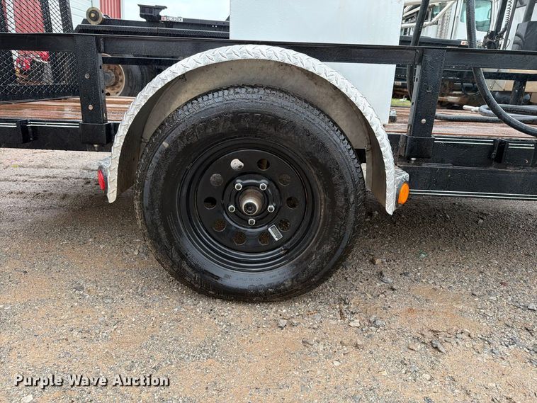 image for item EW7578 2021 PJ Trailers utility trailer