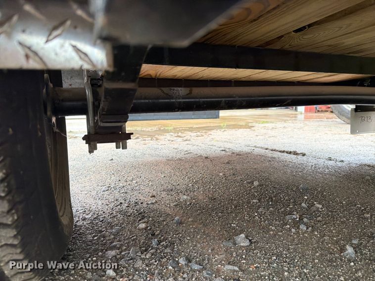 image for item EW7578 2021 PJ Trailers utility trailer