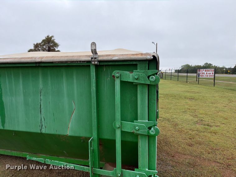 image for item EW7580 Roll-off container