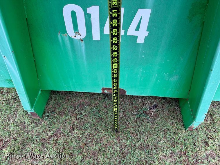 image for item EW7580 Roll-off container