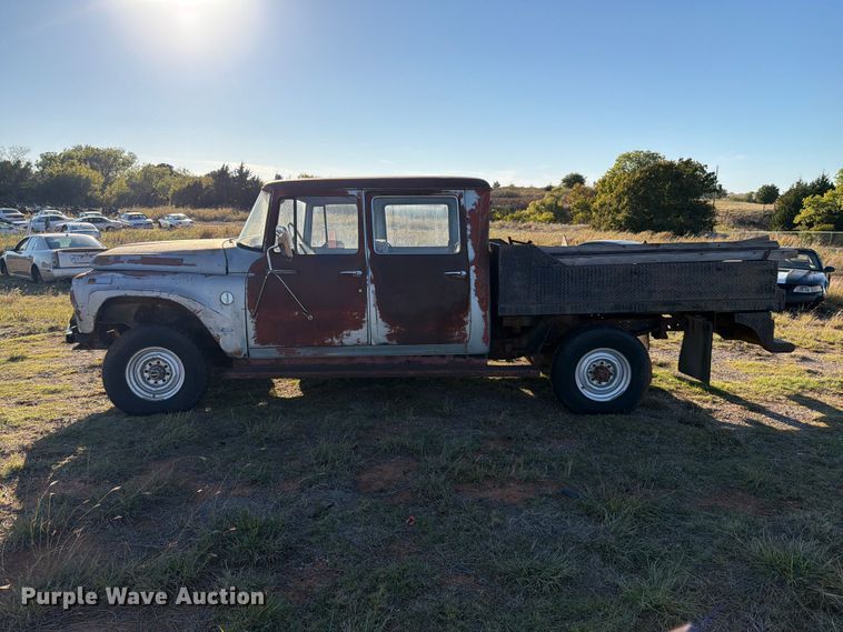 image for item EW7606 1968 International Harvester  1200C Crew Cab pickup truck