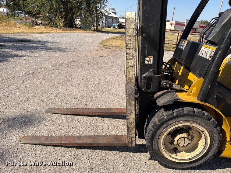 image for item EW8964 Yale GDP060VXEXSE091 forklift