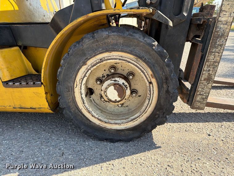 image for item EW8964 Yale GDP060VXEXSE091 forklift