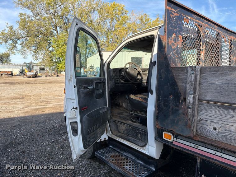 image for item EX1086 2003 Chevrolet C5500 