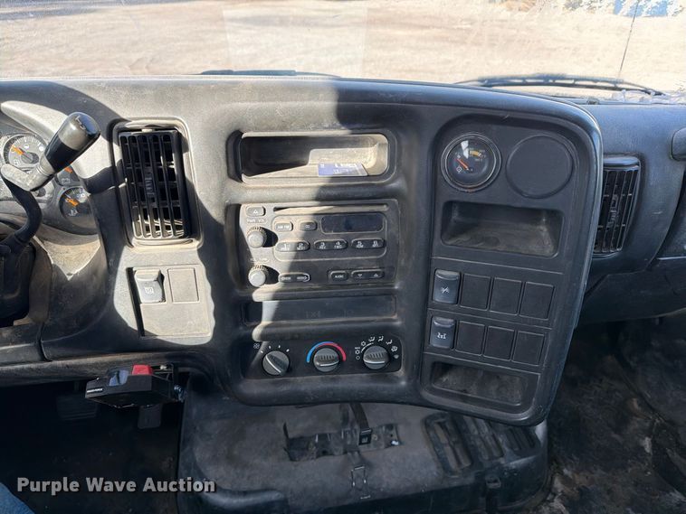 image for item EX1086 2003 Chevrolet C5500 