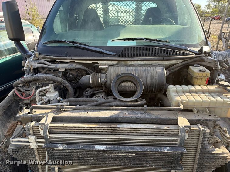 image for item EX1086 2003 Chevrolet C5500 