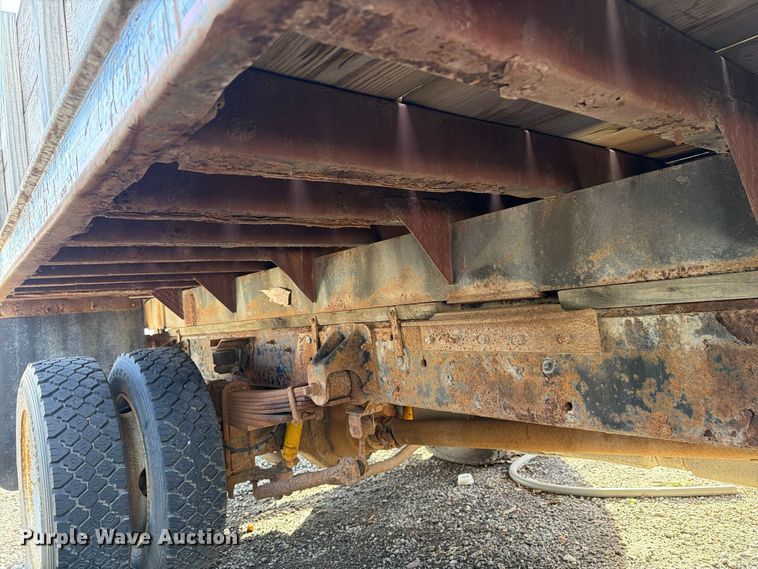 image for item EX1086 2003 Chevrolet C5500 