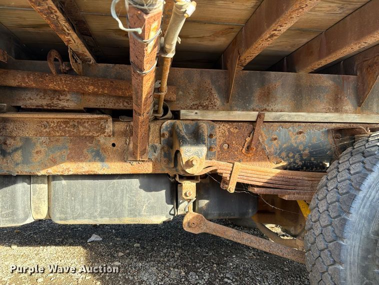 image for item EX1086 2003 Chevrolet C5500 
