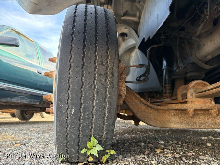 image for item EX1086 2003 Chevrolet C5500 