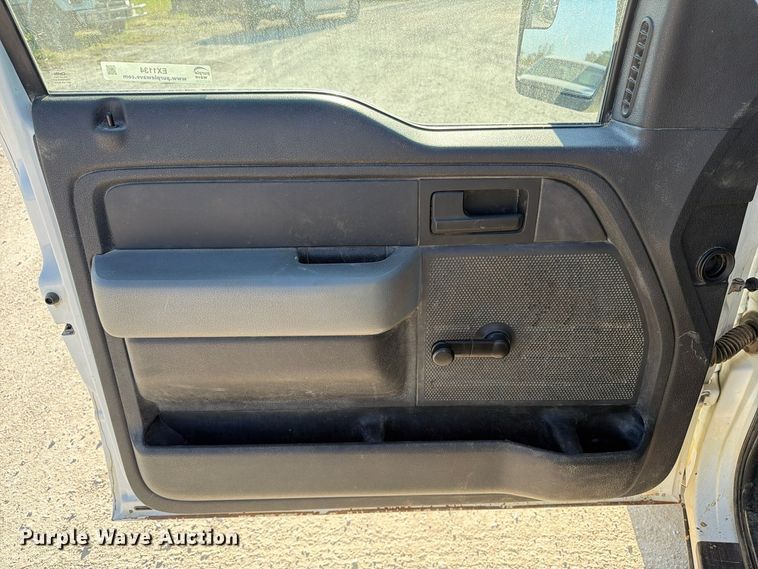 image for item EX1134 2013 Ford F150 pickup truck