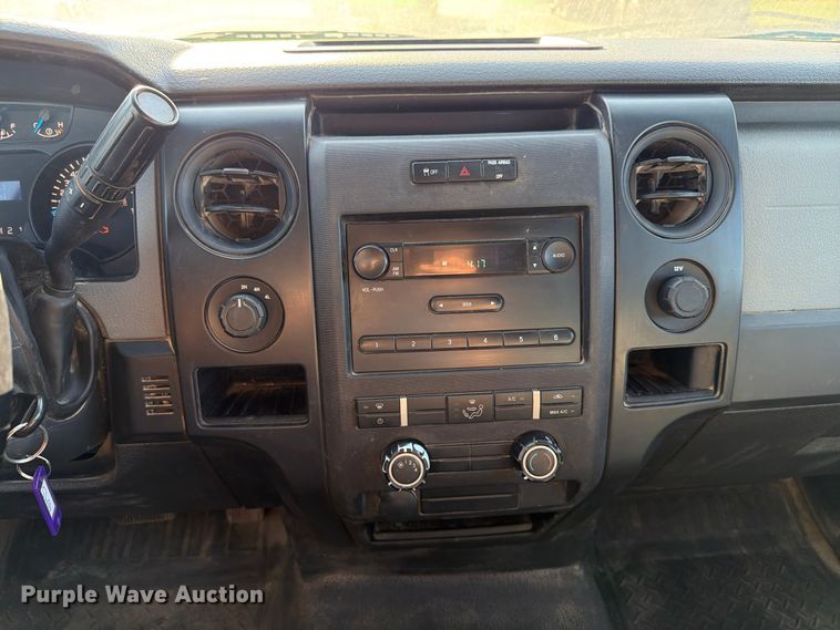 image for item EX1134 2013 Ford F150 pickup truck