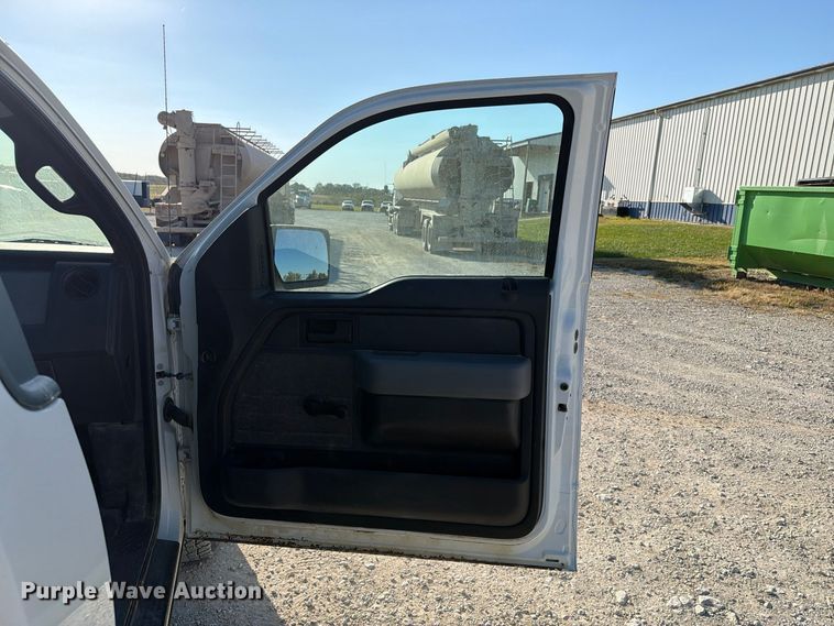 image for item EX1134 2013 Ford F150 pickup truck