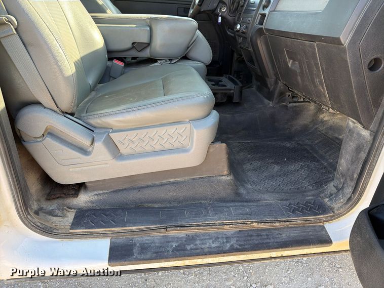 image for item EX1134 2013 Ford F150 pickup truck