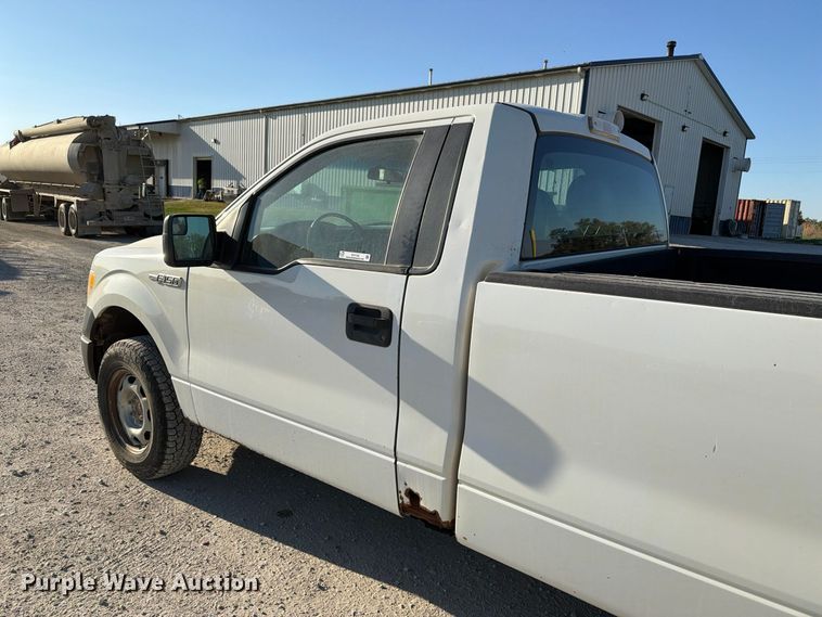 image for item EX1135 2013 Ford F150 pickup truck
