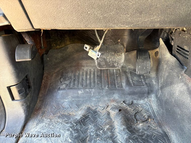 image for item EX1135 2013 Ford F150 pickup truck
