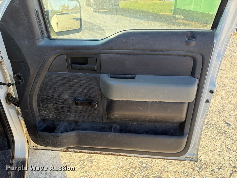 image for item EX1135 2013 Ford F150 pickup truck