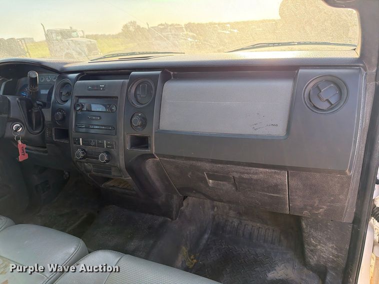 image for item EX1135 2013 Ford F150 pickup truck