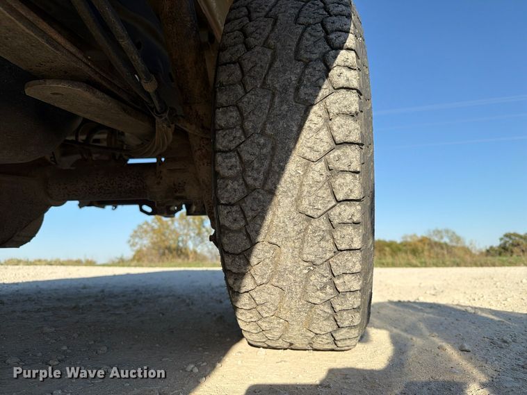 image for item EX1135 2013 Ford F150 pickup truck