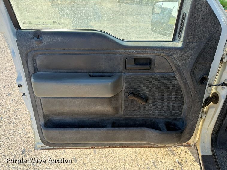 image for item EX1136 2011 Ford F150 pickup truck