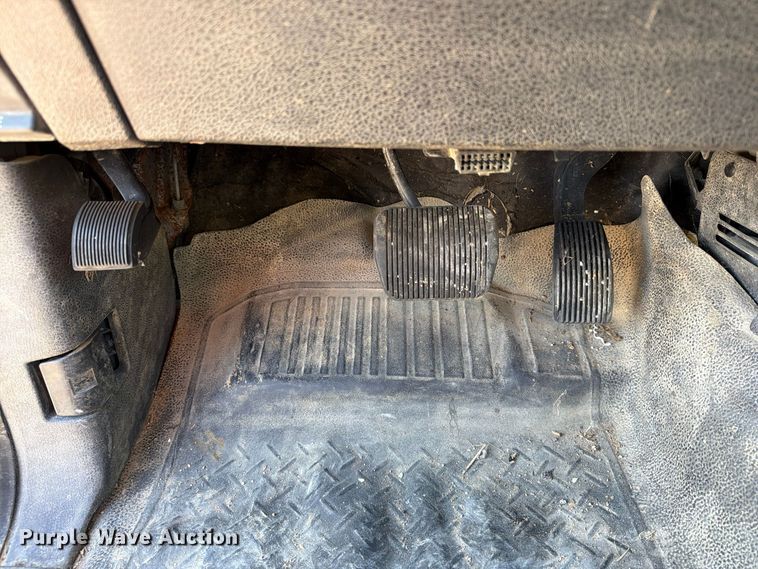 image for item EX1136 2011 Ford F150 pickup truck