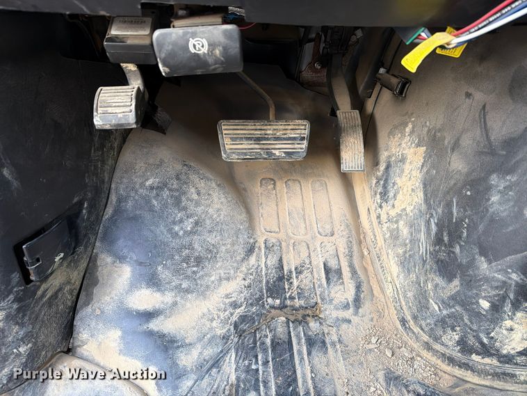 image for item EX1174 2010 Chevrolet Express 2500 van