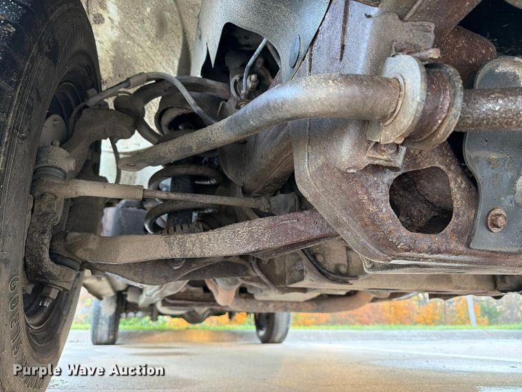 image for item EX1174 2010 Chevrolet Express 2500 van