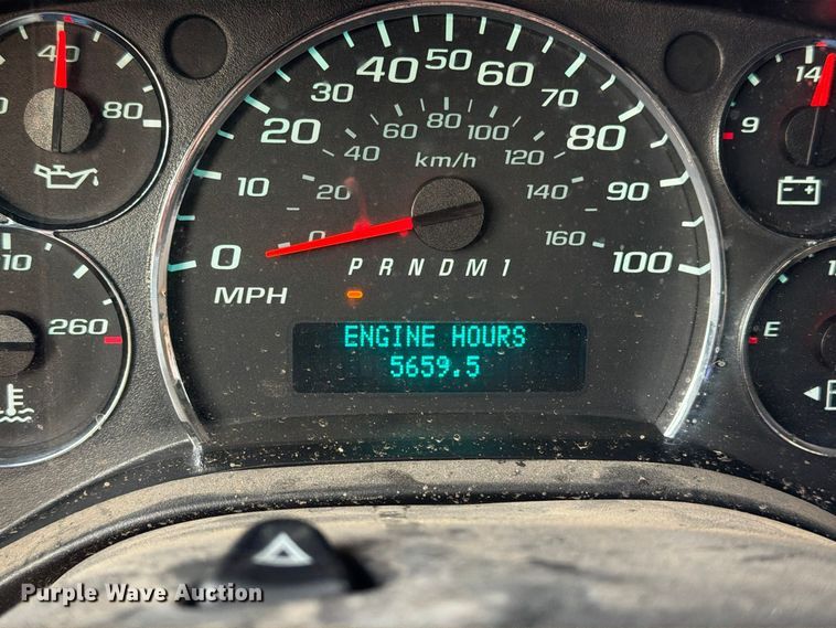 image for item EX1174 2010 Chevrolet Express 2500 van