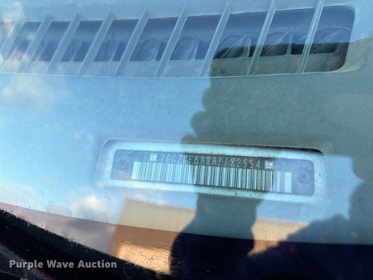 image for item EX1174 2010 Chevrolet Express 2500 van