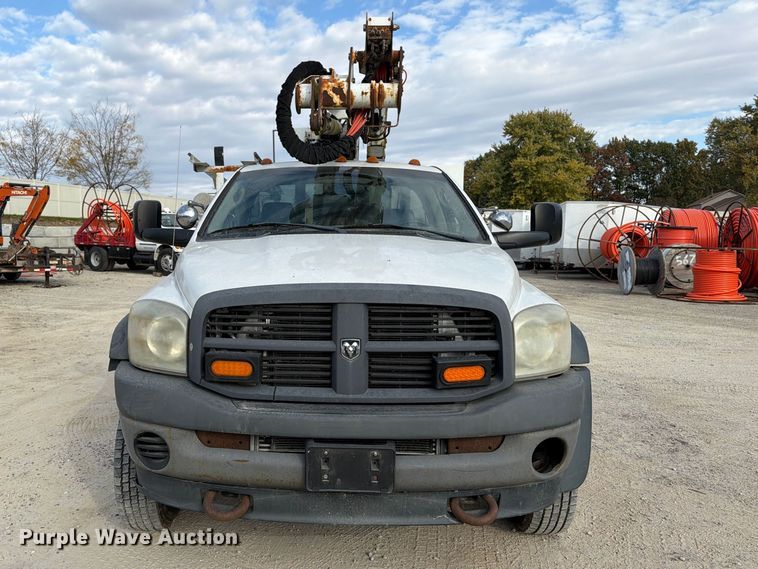 image for item EX1175 2008 Dodge Ram 5500 bucket truck