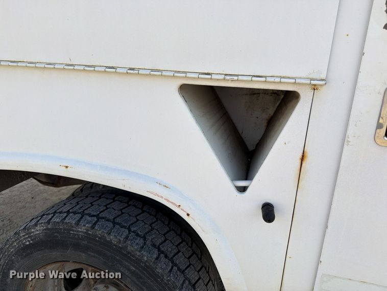 image for item EX1175 2008 Dodge Ram 5500 bucket truck