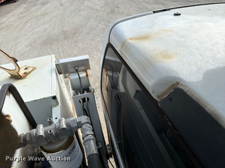 image for item EX1175 2008 Dodge Ram 5500 bucket truck