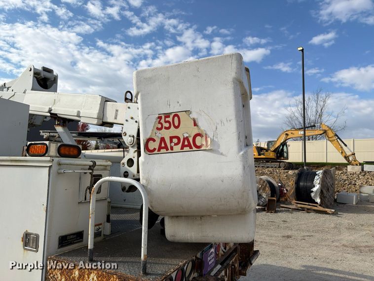 image for item EX1175 2008 Dodge Ram 5500 bucket truck