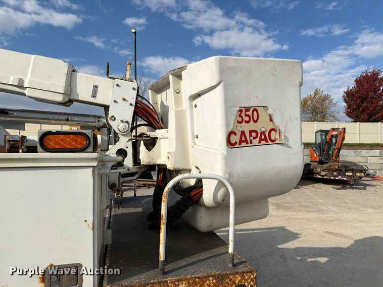 image for item EX1175 2008 Dodge Ram 5500 bucket truck