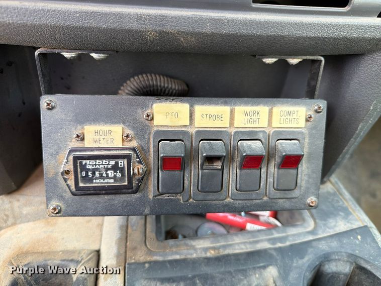 image for item EX1175 2008 Dodge Ram 5500 bucket truck