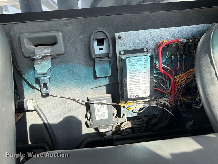 image for item EX1175 2008 Dodge Ram 5500 bucket truck