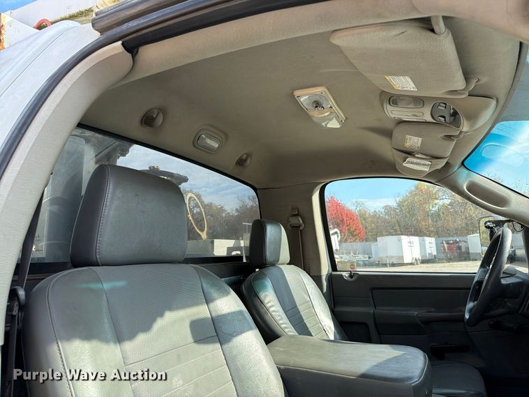 image for item EX1175 2008 Dodge Ram 5500 bucket truck