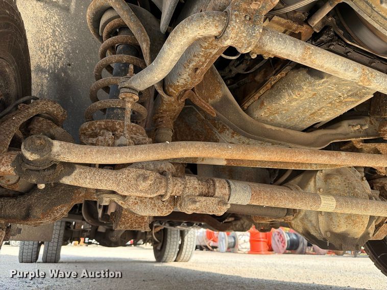 image for item EX1175 2008 Dodge Ram 5500 bucket truck