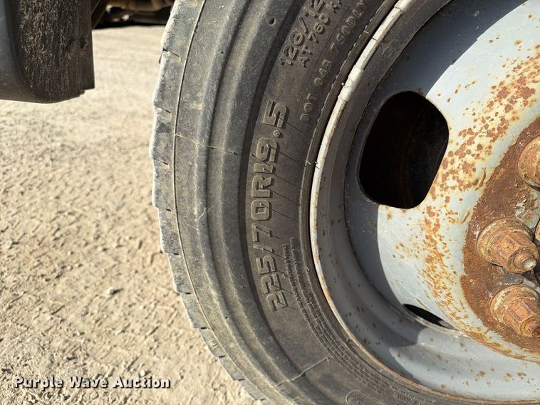 image for item EX1175 2008 Dodge Ram 5500 bucket truck