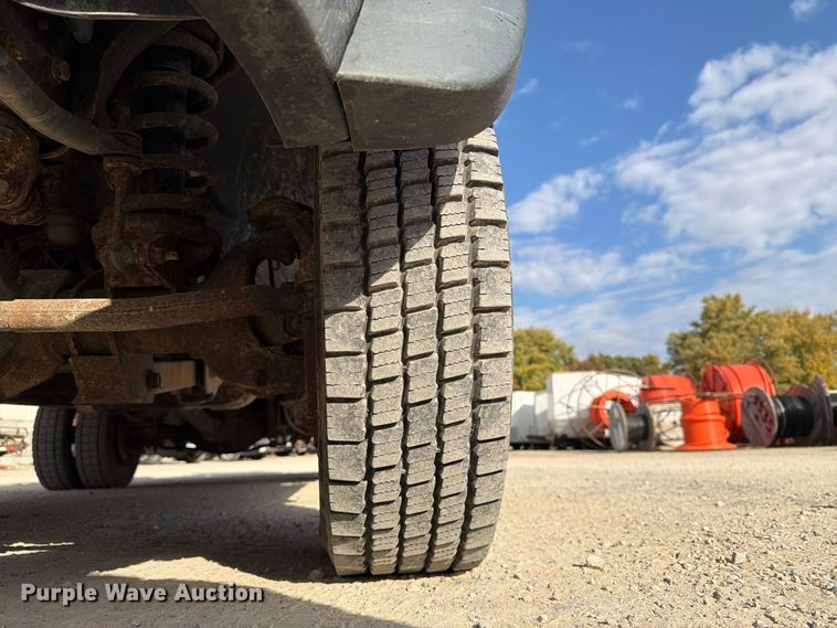 image for item EX1175 2008 Dodge Ram 5500 bucket truck