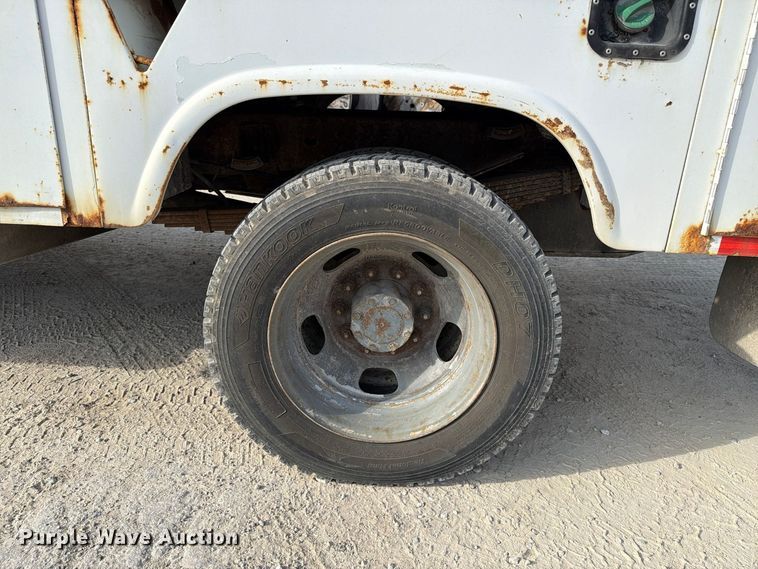 image for item EX1175 2008 Dodge Ram 5500 bucket truck
