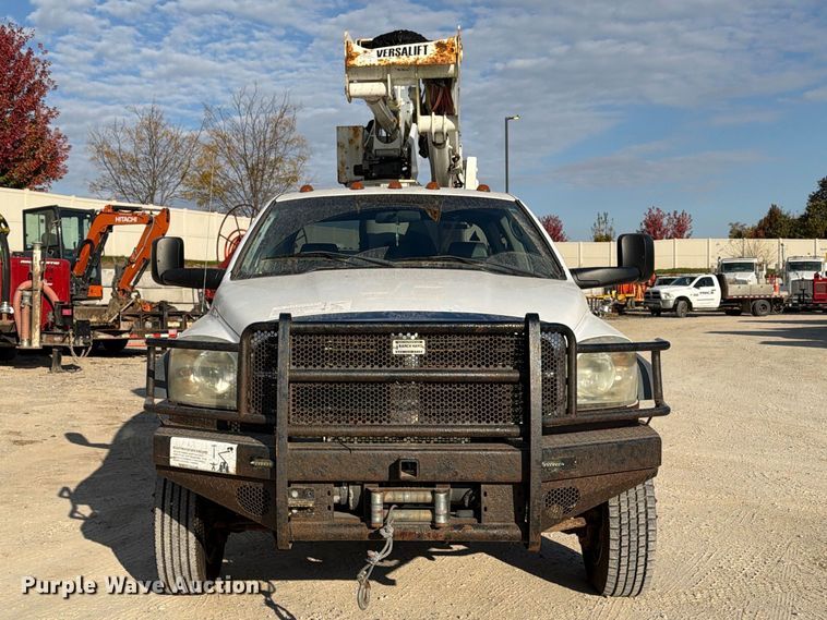 image for item EX1177 2009 Dodge Ram 5500 ext. cab bucket truck