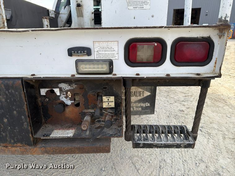 image for item EX1177 2009 Dodge Ram 5500 ext. cab bucket truck