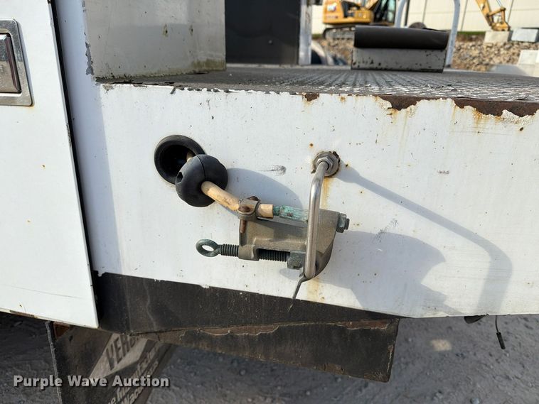 image for item EX1177 2009 Dodge Ram 5500 ext. cab bucket truck