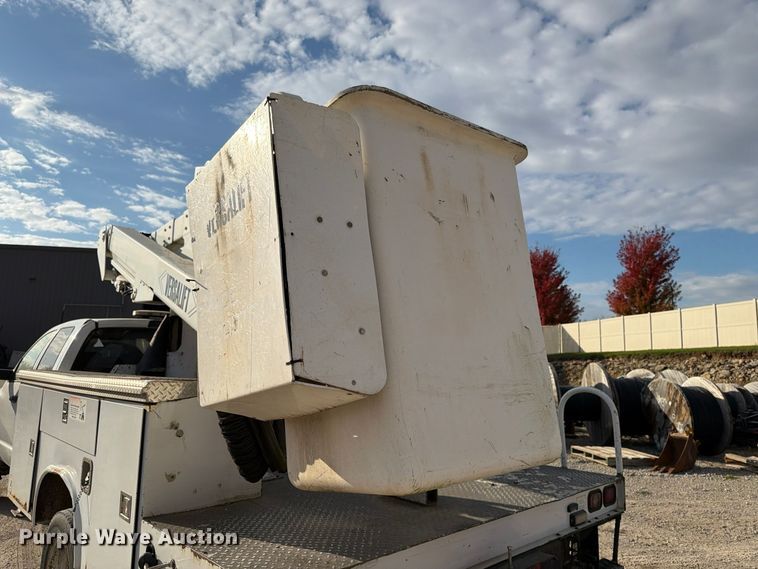 image for item EX1177 2009 Dodge Ram 5500 ext. cab bucket truck