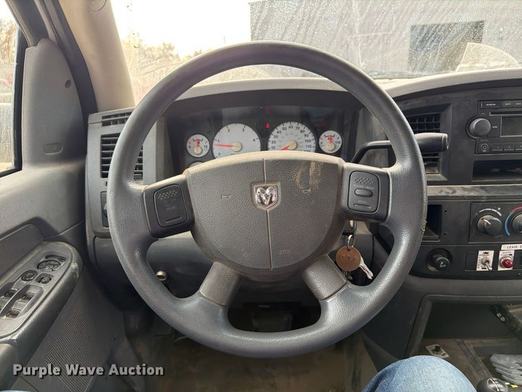 image for item EX1177 2009 Dodge Ram 5500 ext. cab bucket truck
