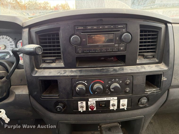 image for item EX1177 2009 Dodge Ram 5500 ext. cab bucket truck