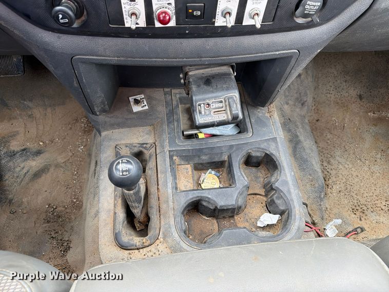 image for item EX1177 2009 Dodge Ram 5500 ext. cab bucket truck