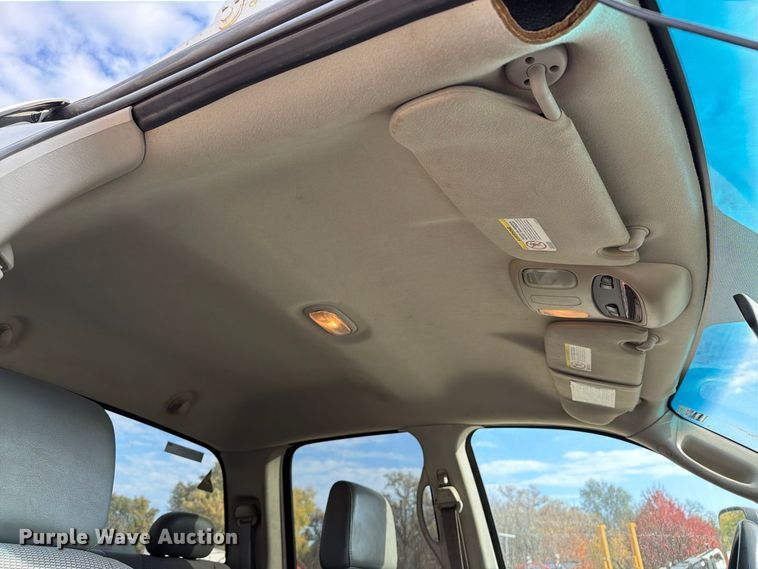 image for item EX1177 2009 Dodge Ram 5500 ext. cab bucket truck