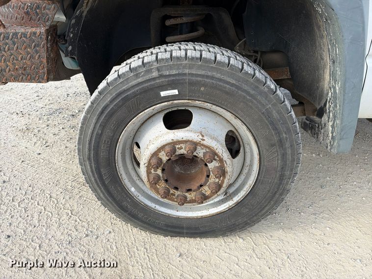 image for item EX1177 2009 Dodge Ram 5500 ext. cab bucket truck