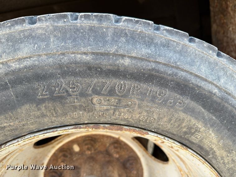 image for item EX1177 2009 Dodge Ram 5500 ext. cab bucket truck